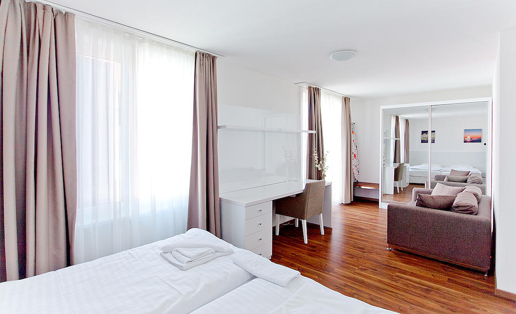 Premium Apartments By Livingdowntown Zurich Bilik gambar